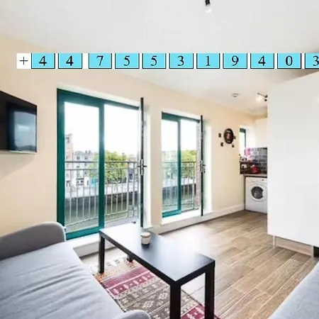 Centrally Located, Disc0unt Via What App !beautiful ! Check The Number From The Photo !! Appartement Dublin